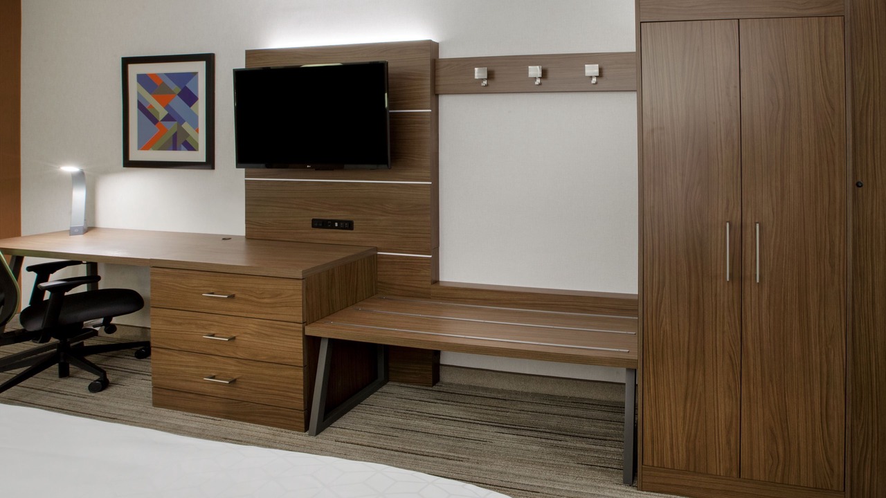 Photo of Bedroom in Okeechobee
