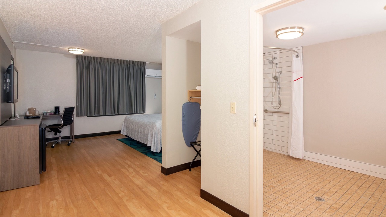 Photo of Bedroom in Seybold