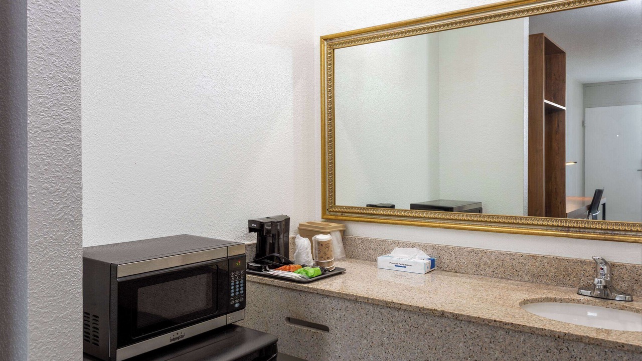 Photo of Bedroom in Altamonte Springs