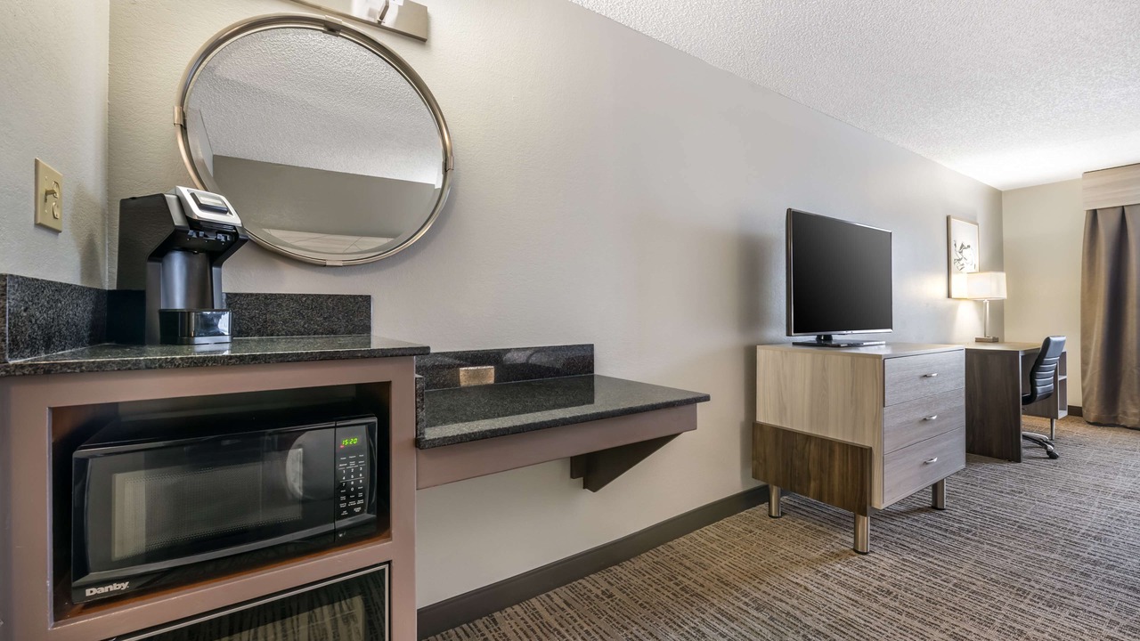 Photo of Bedroom in Lake City