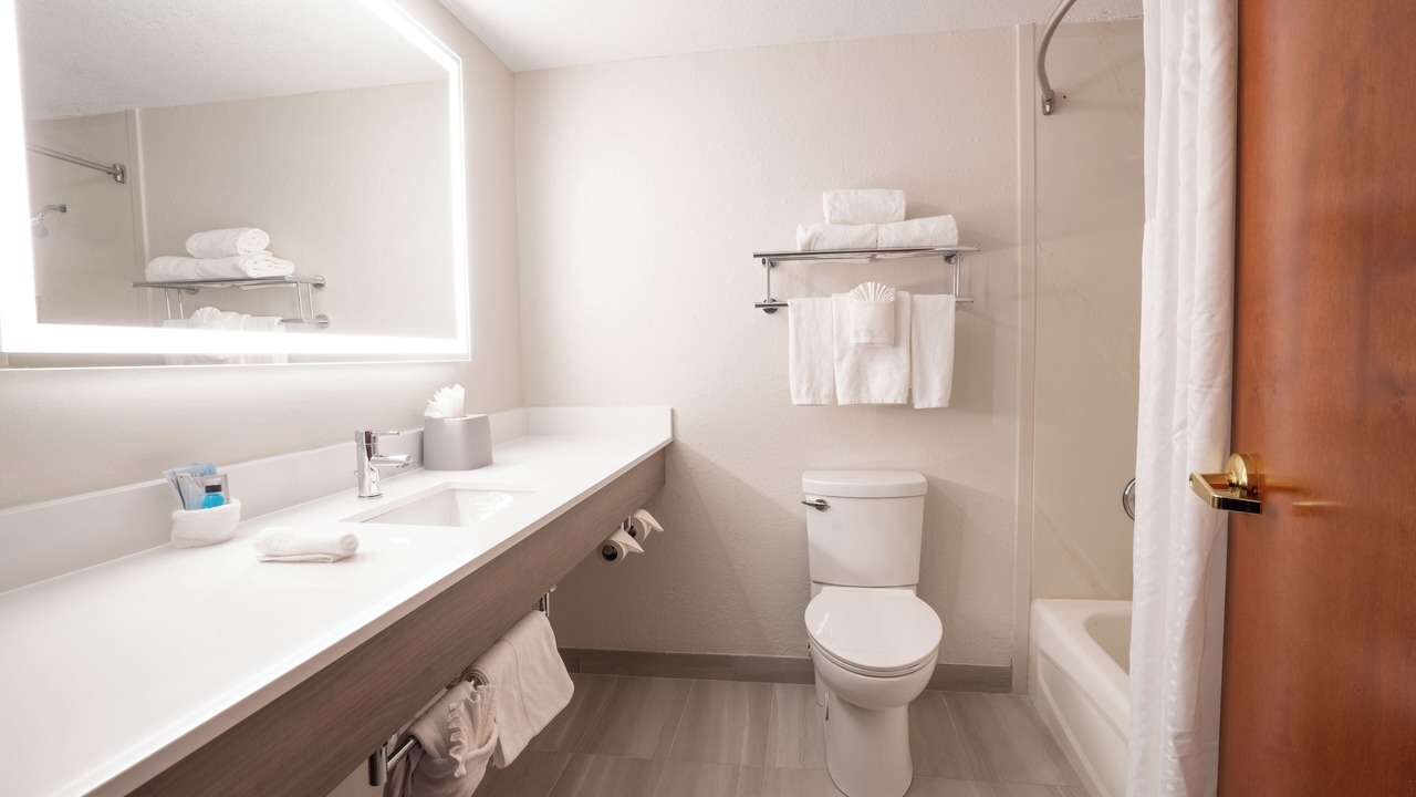 Photo of Bathroom in Deltona Lakes