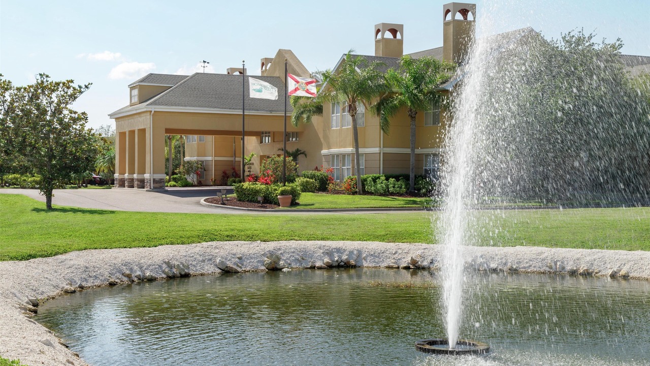 Photo of Outdoor in Feather Sound