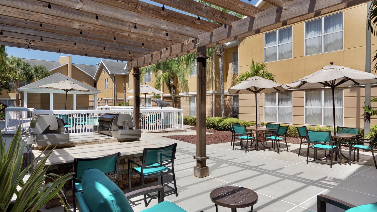 Photo of Patio Balcony in Feather Sound