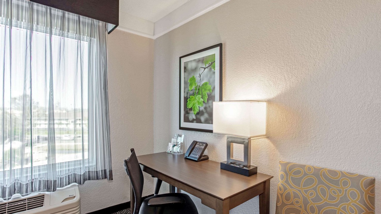 Photo of Bedroom in Panama City
