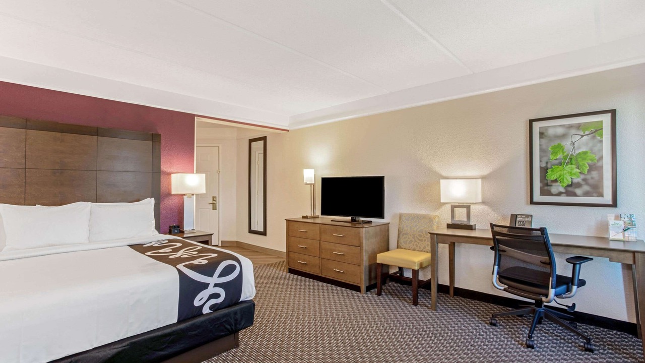 Photo of Bedroom in Panama City