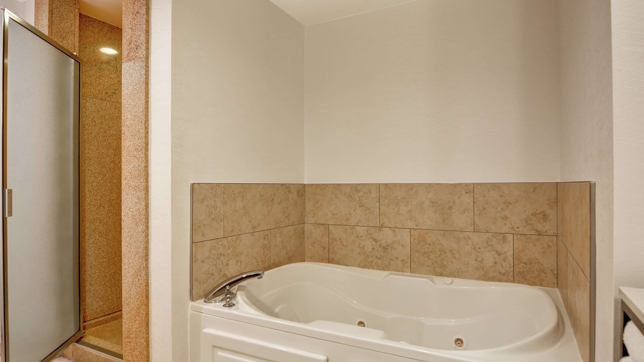 Photo of Bathroom in Daphne