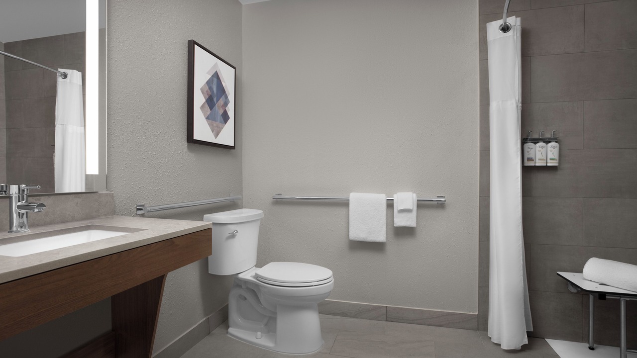 Photo of Bathroom in Southpoint