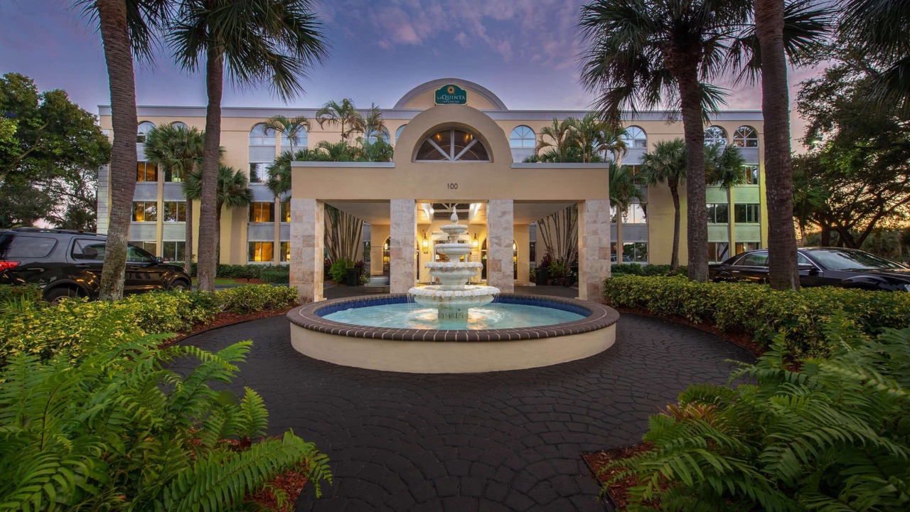 Photo of Outdoor in Deerfield Beach