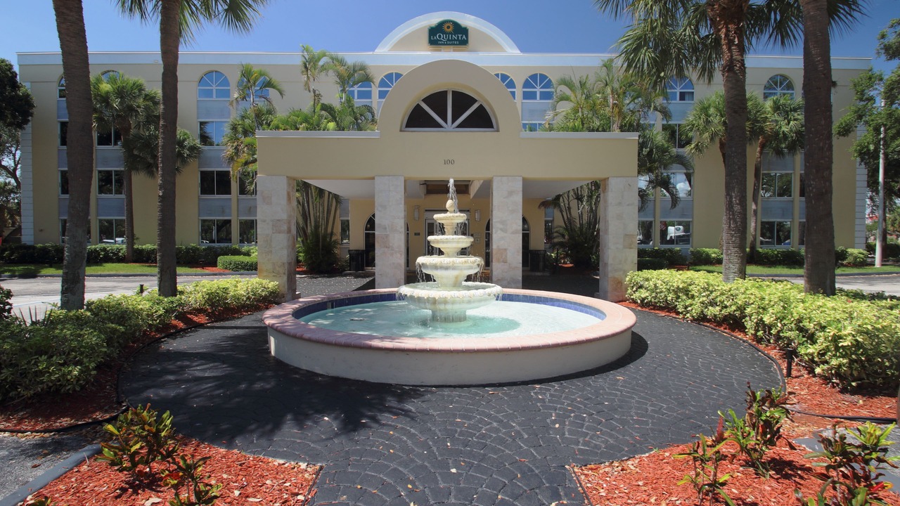 Photo of Outdoor in Deerfield Beach