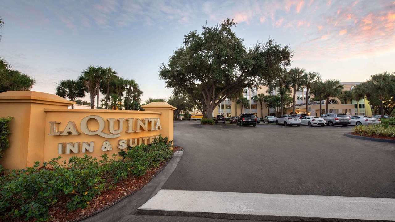 Photo of Outdoor in Deerfield Beach