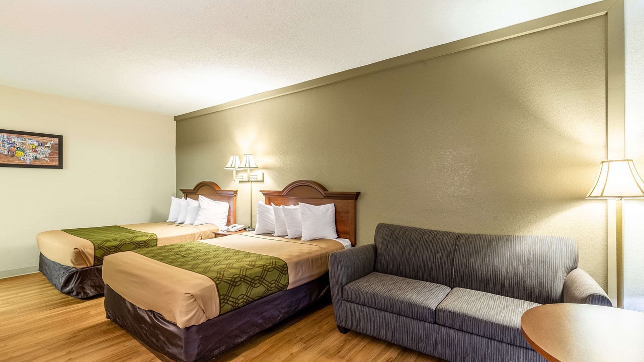 Photo of Bedroom in Lake City