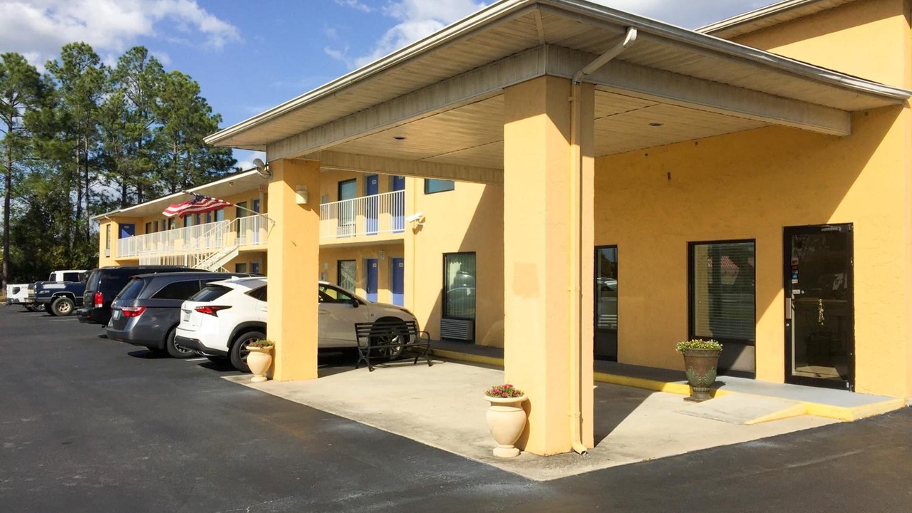 Photo of Outdoor in MacClenny