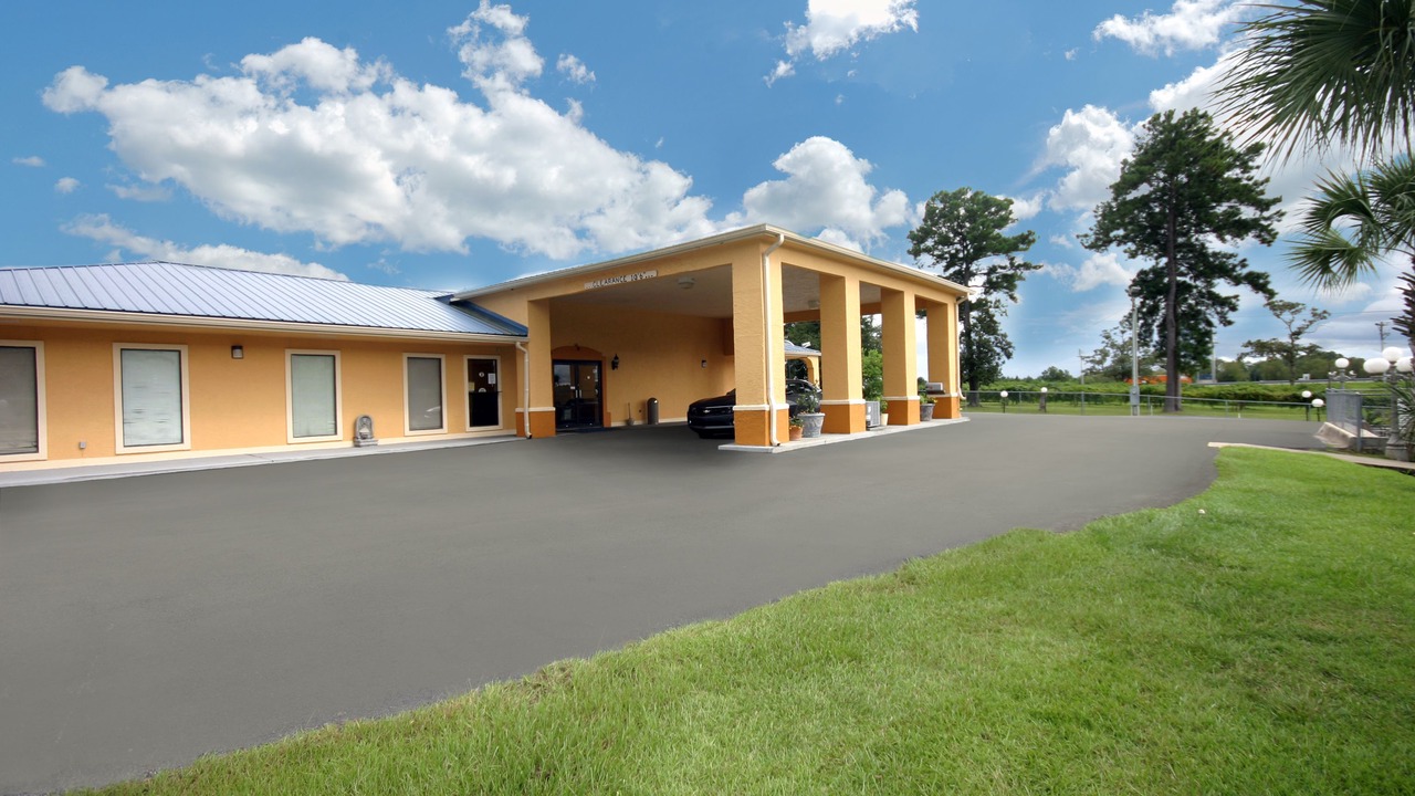 Photo of Outdoor in De Funiak Springs
