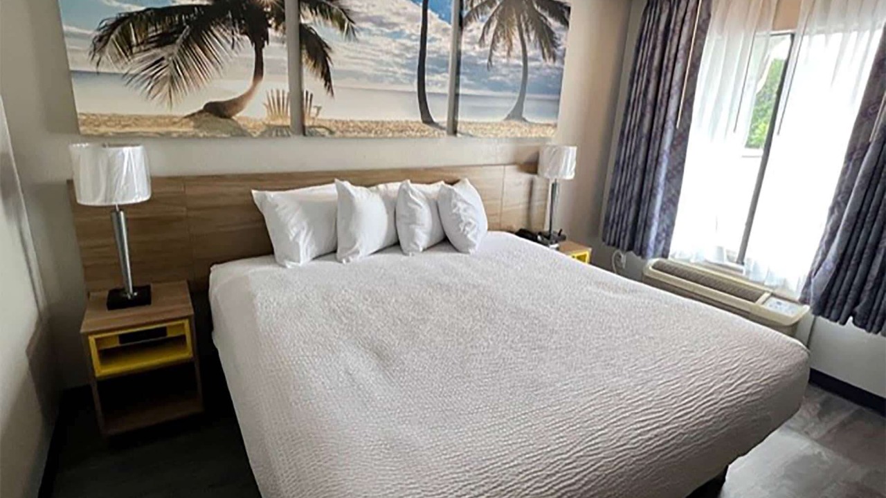 Photo of Bedroom in De Funiak Springs