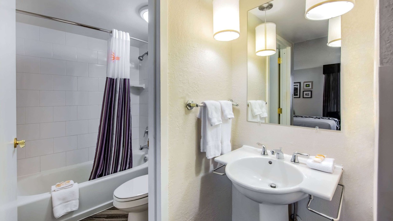 Photo of Bathroom in Survey Creek