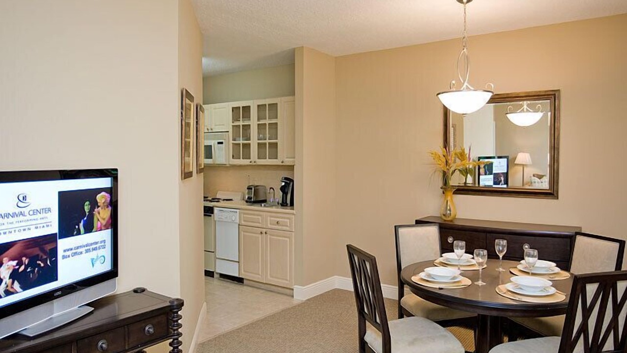 Photo of Livingroom in Surfside