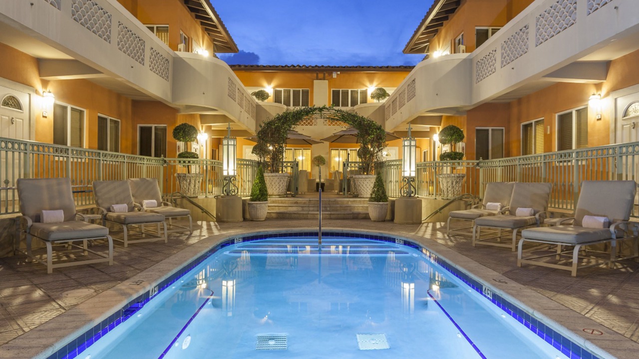 Photo of Outdoor in Surfside