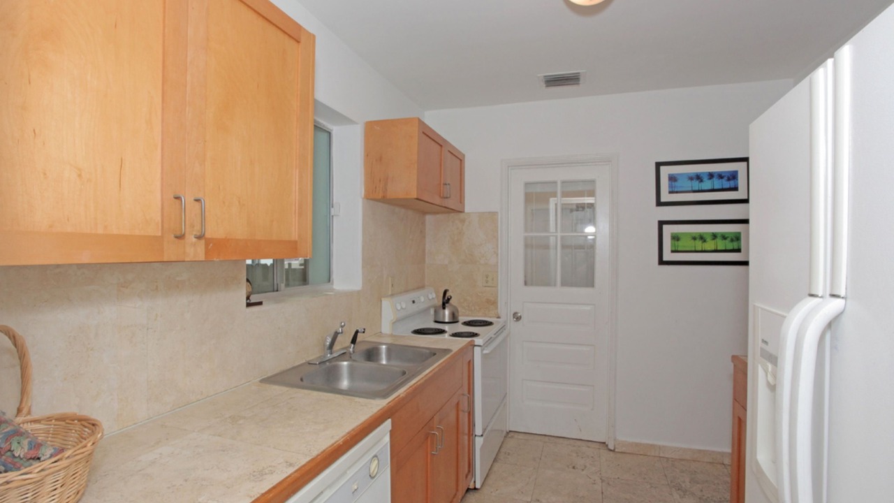 Photo of Kitchen in West Avenue