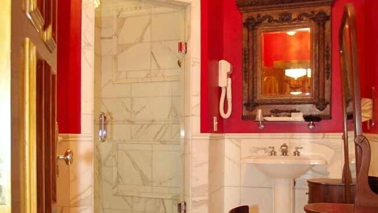 Photo of Bathroom in Foley