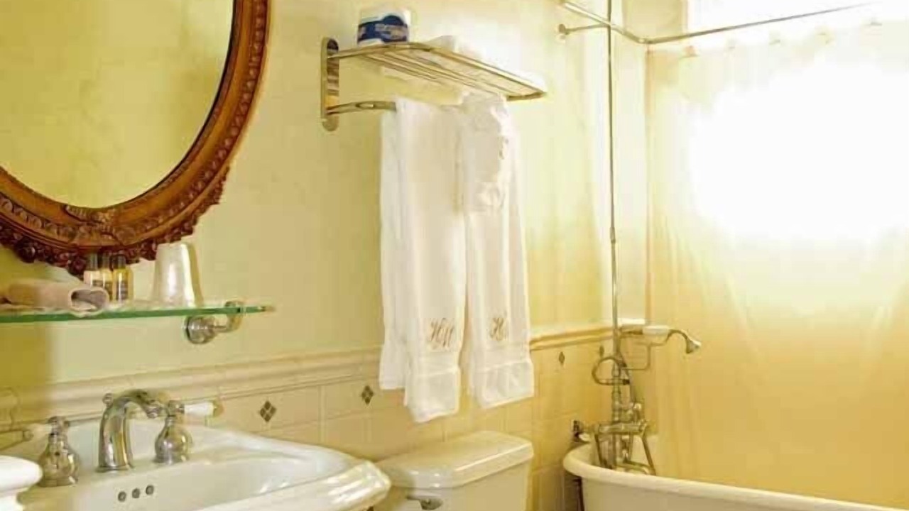 Photo of Bathroom in Foley