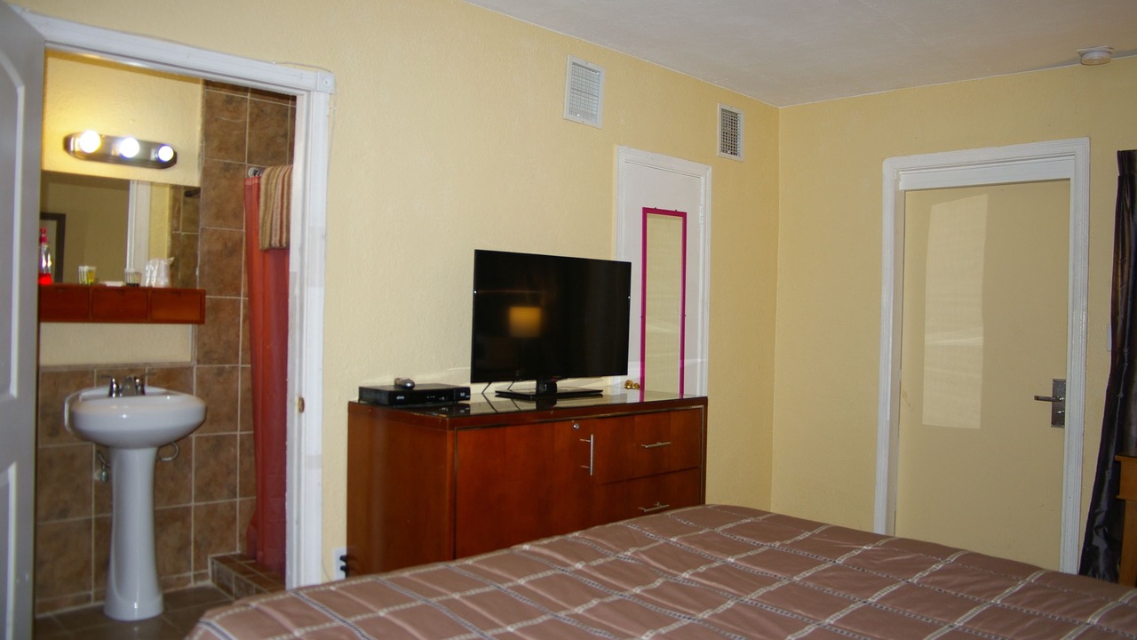 Photo of Kitchen in Mango Groves