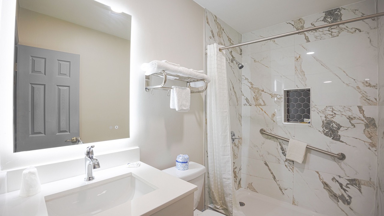 Photo of Bathroom in Le Barons Of Titusville