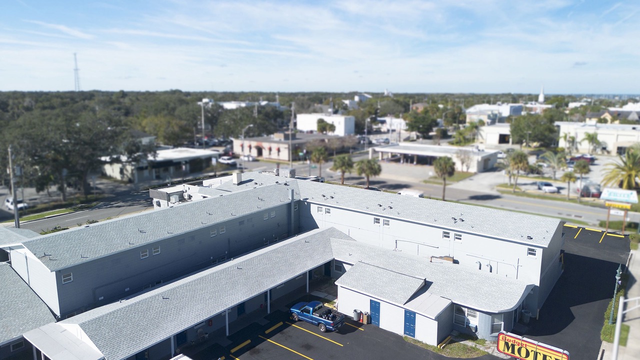 Photo of Outdoor in Le Barons Of Titusville