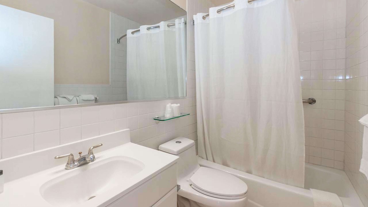Photo of Bathroom in Belleair Beach