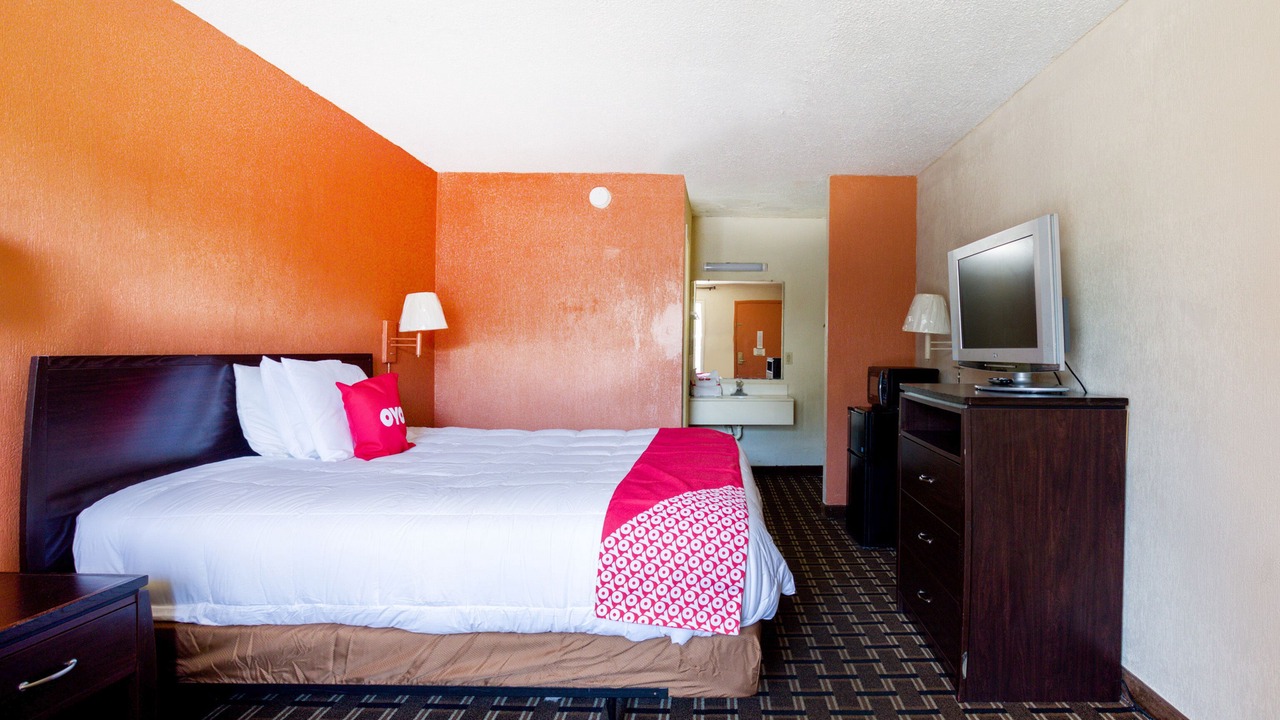 Photo of Bedroom in Brent
