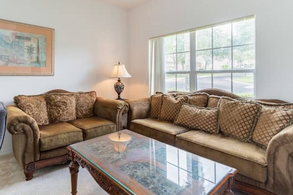 Photo of Livingroom in Highgate Park