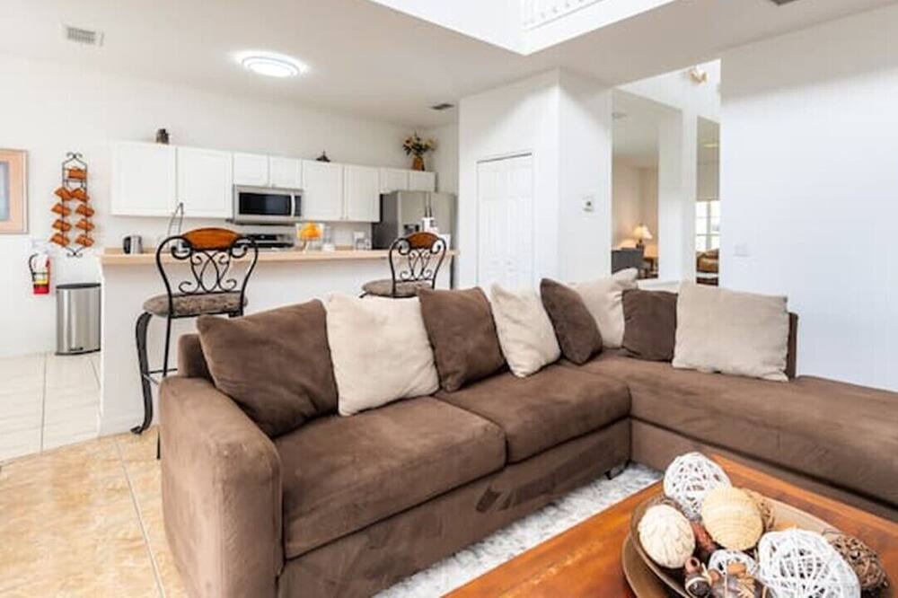 Photo of Livingroom in Highgate Park