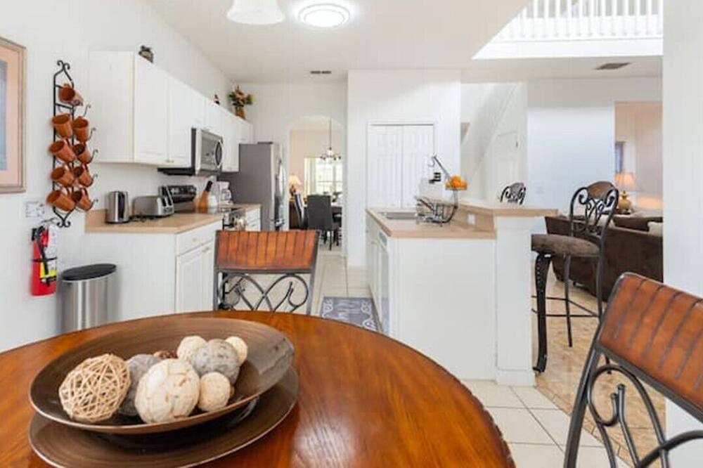 Photo of Kitchen in Highgate Park