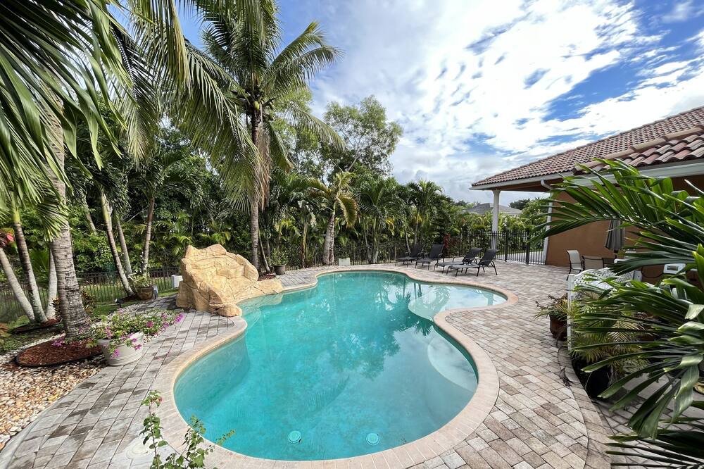 Photo of Outdoor in Southwest Ranches