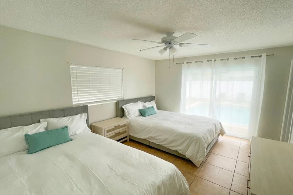 Photo of Bedroom in West Hollywood