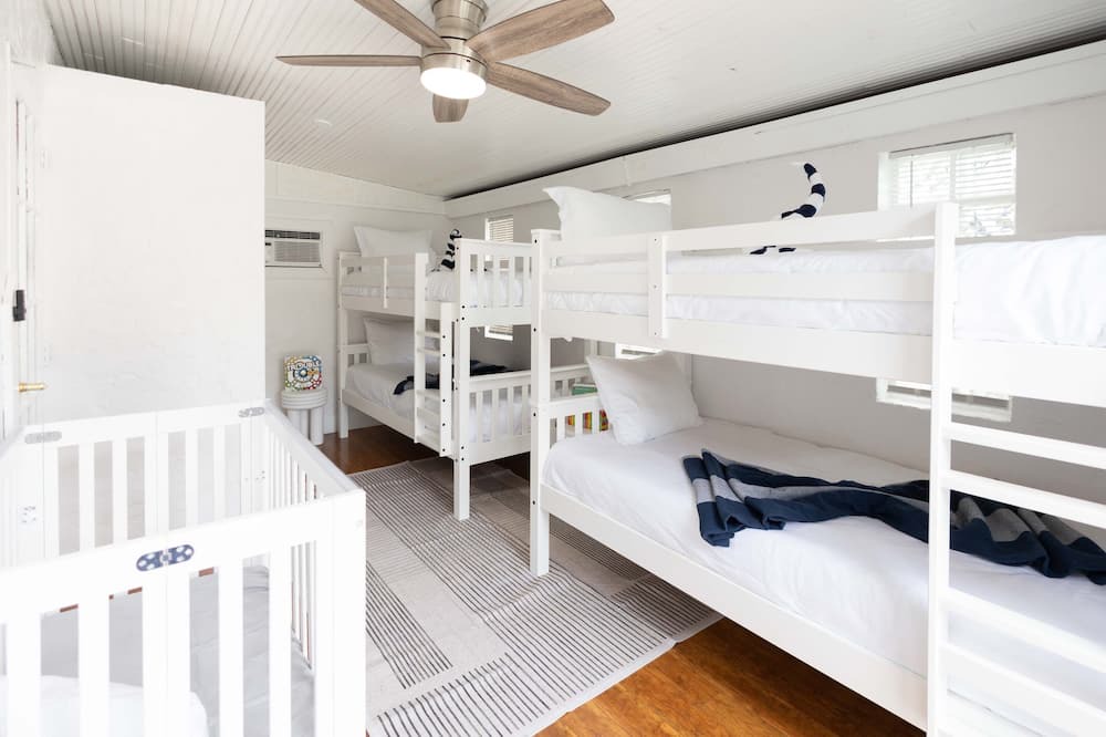 Photo of Bedroom in Parker Ridge