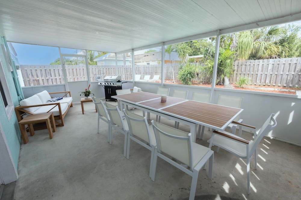 Photo of Outdoor in Parker Ridge