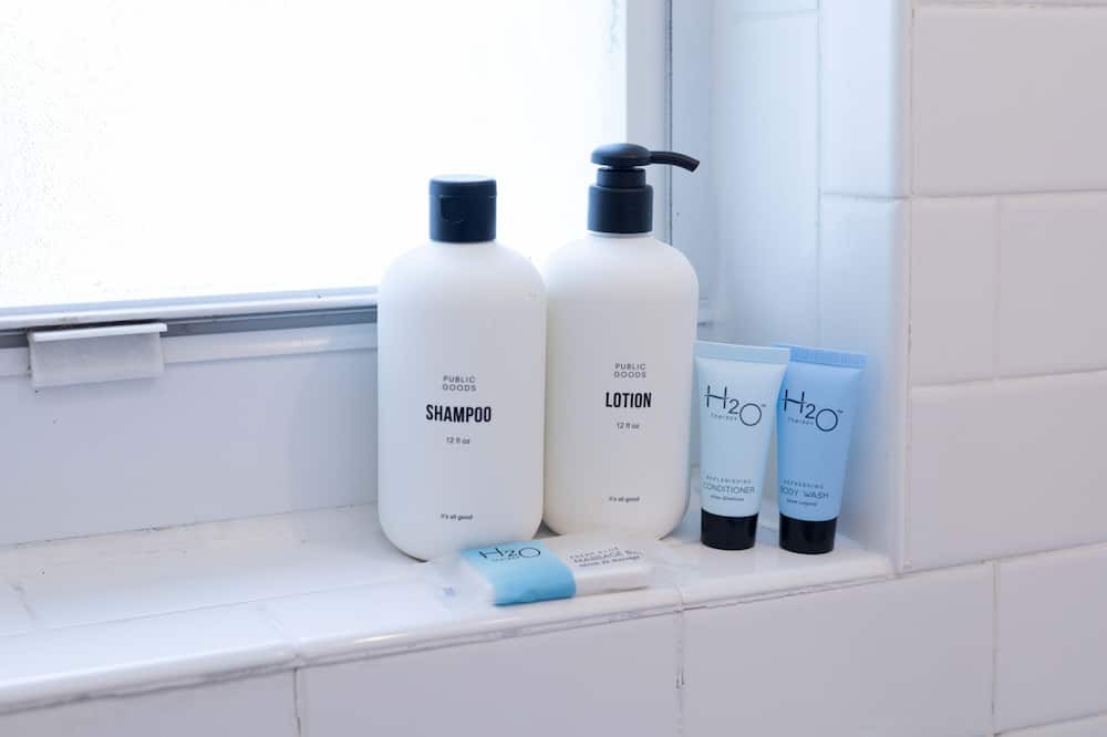 Photo of Bathroom in Parker Ridge
