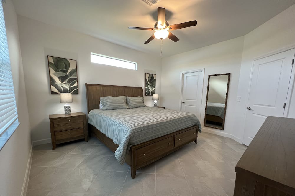 Photo of Bedroom in Gateway