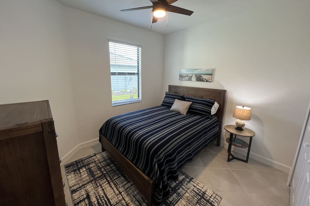 Photo of Bedroom in Gateway