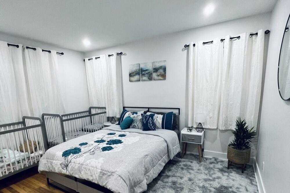 Photo of Bedroom in Coral Terrace