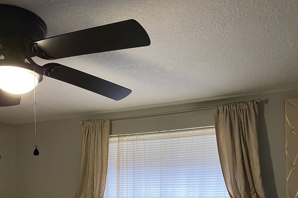 Photo of Bedroom in Port Tampa City