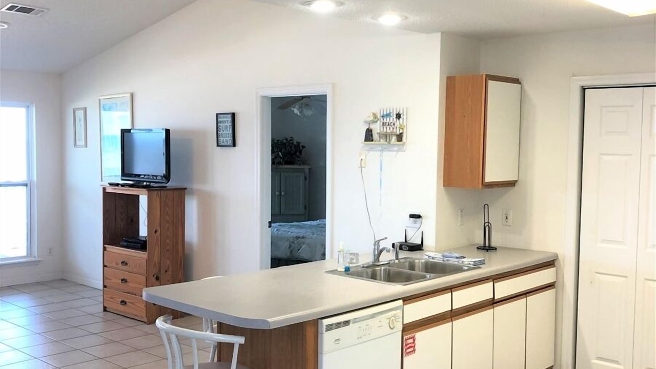 Photo of Kitchen in Alligator Point