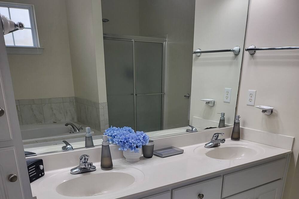 Photo of Bathroom in Evans