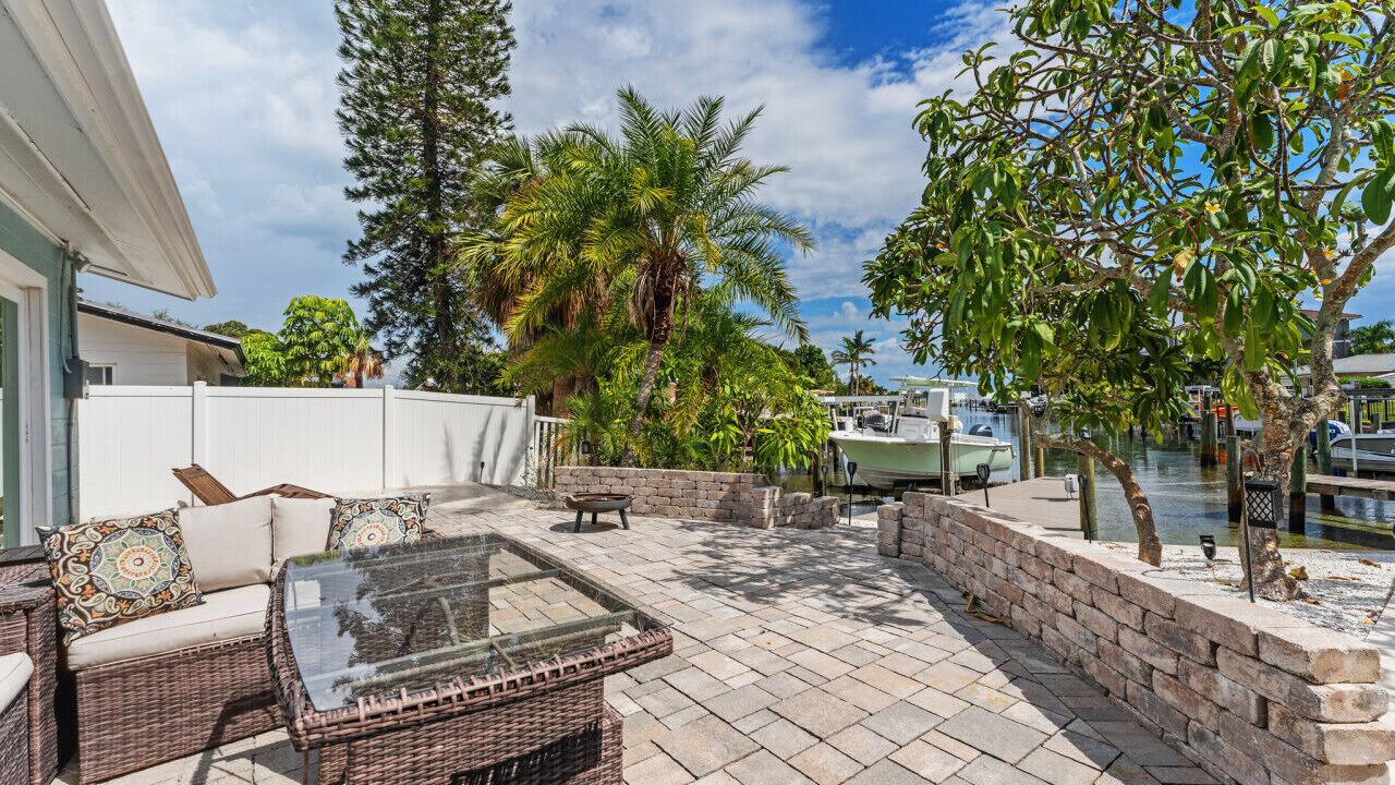 Photo of Patio Balcony in Coquina Key