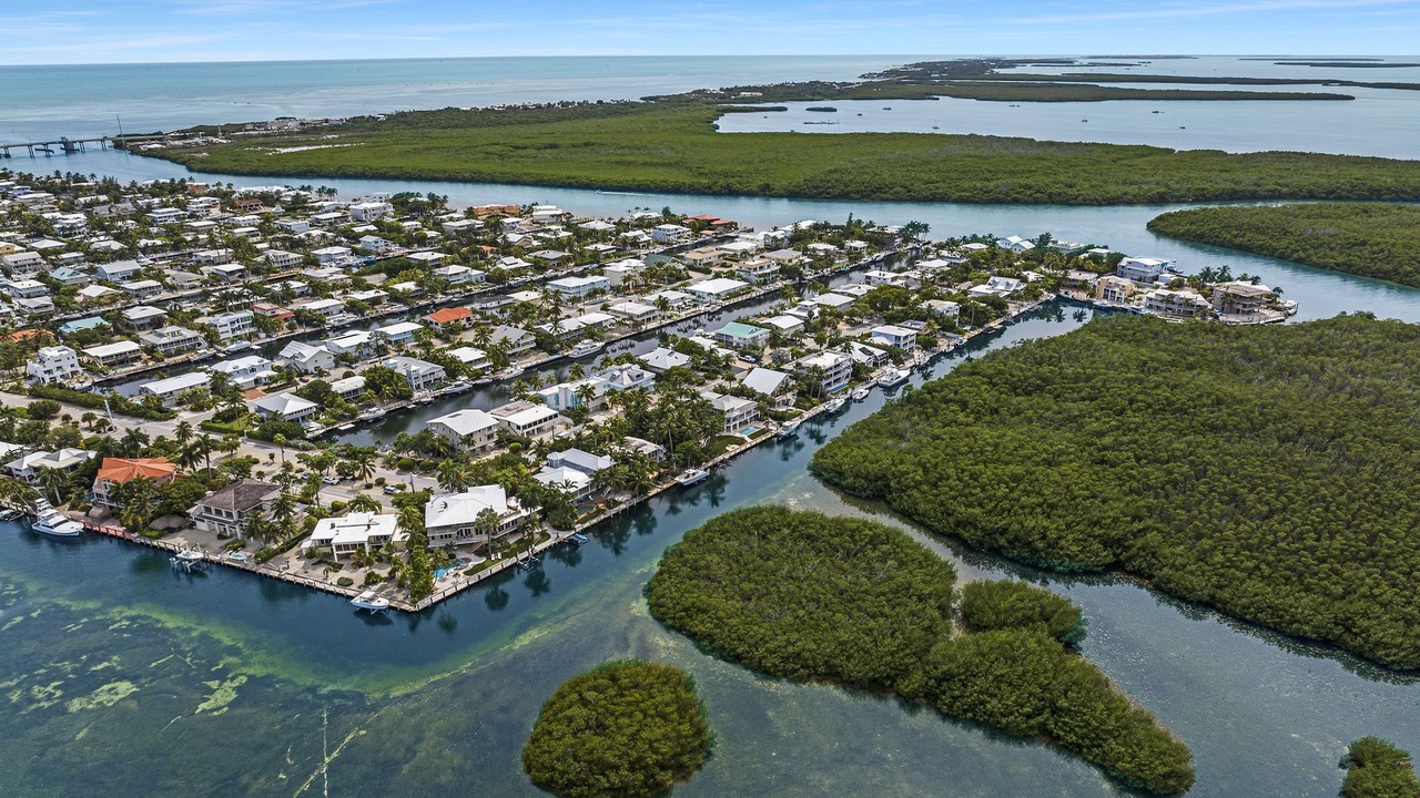 Photo of Outdoor in Venetian Shores