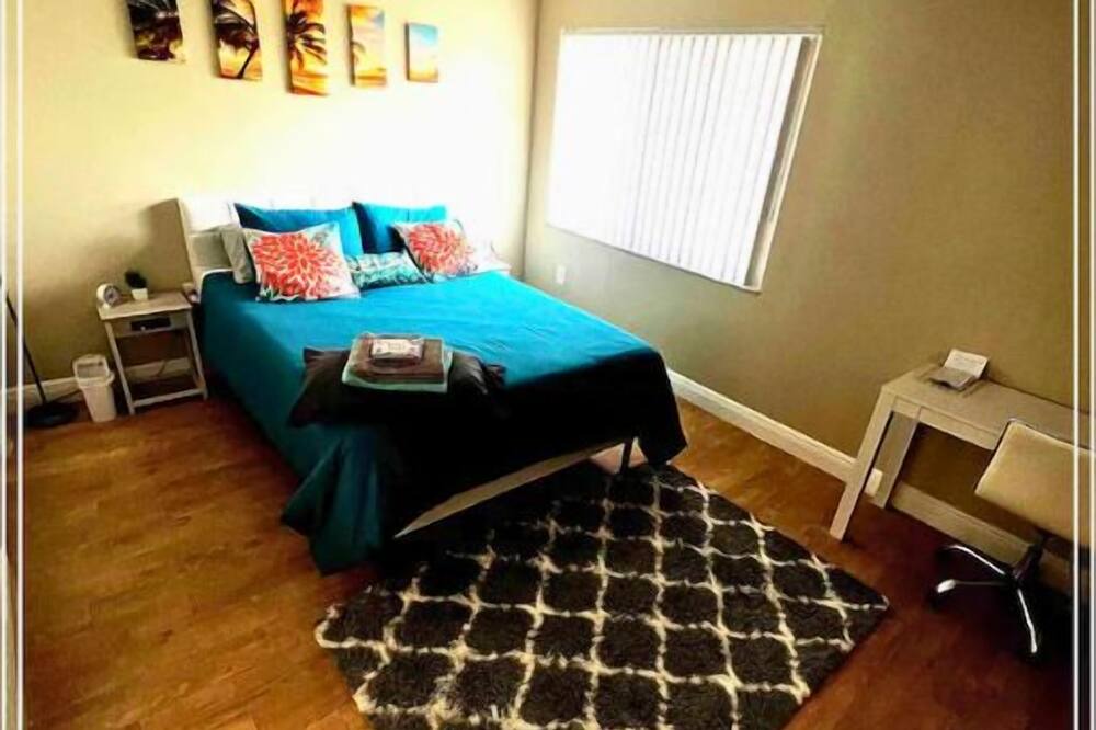 Photo of Bedroom in South Miami