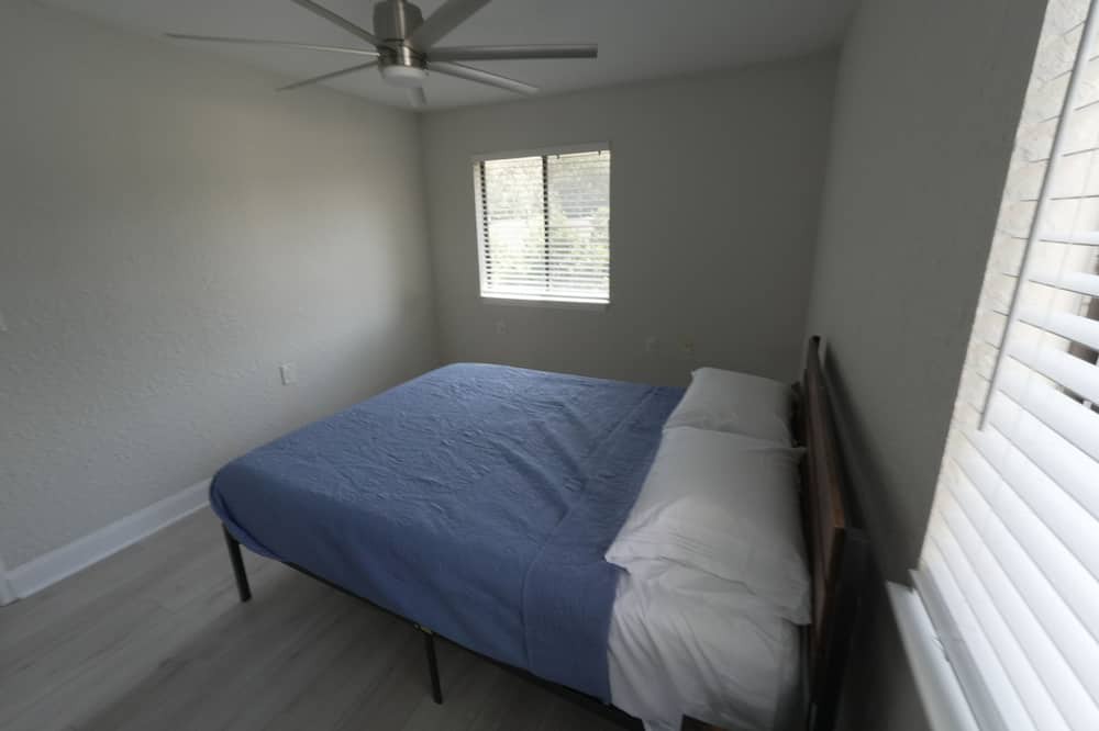 Photo of Others in Tallahassee