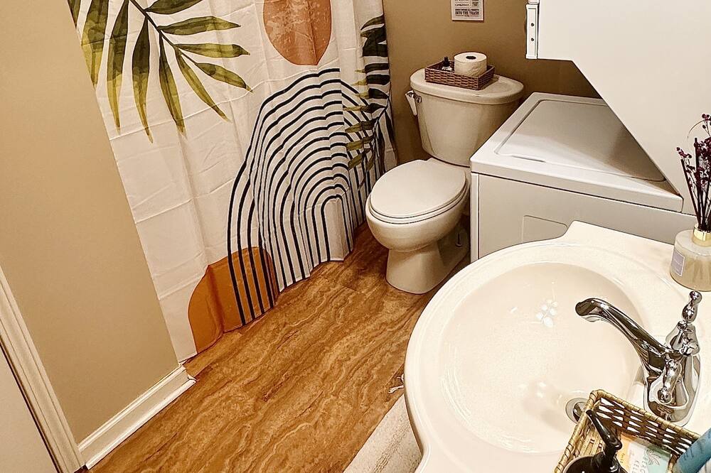 Photo of Bathroom in Gainesville