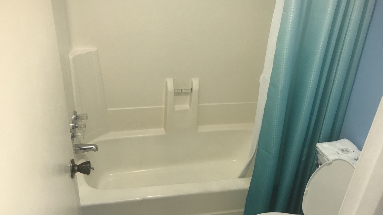 Photo of Bathroom in Ponce De Leon