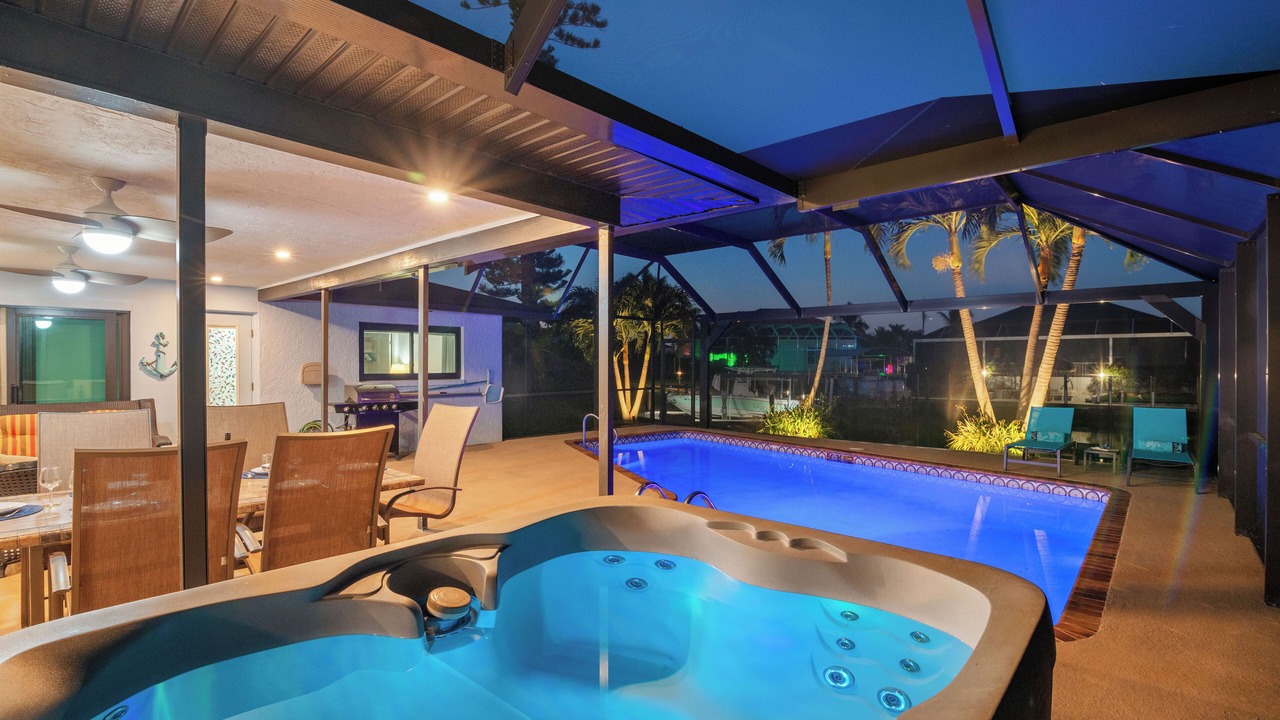 Photo of Outdoor in Pelican